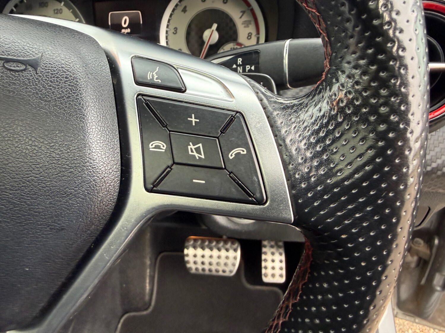 Used Mercedes-Benz A-Class 2015 for sale - 77878063: Photo 26