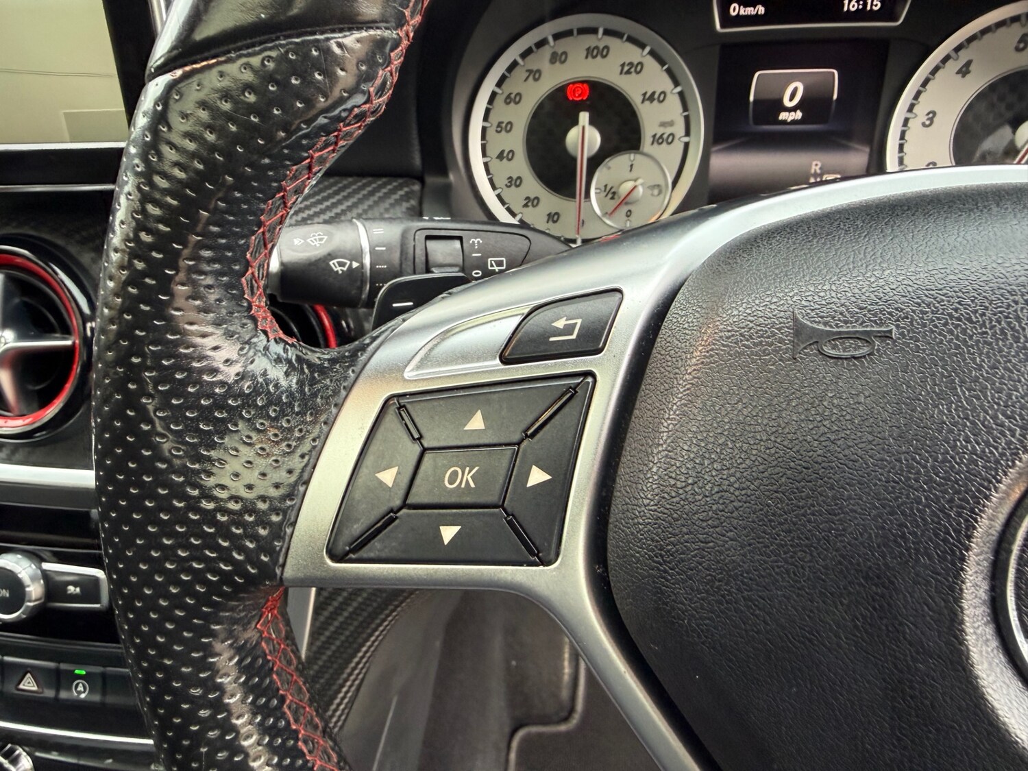 Used Mercedes-Benz A-Class 2015 for sale - 77878063: Photo 27