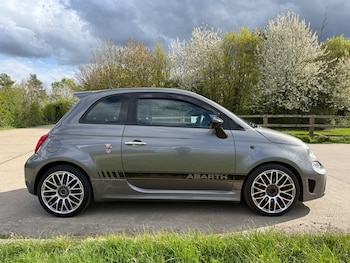 Used Abarth 595 2017 for sale - 78226359: Photo