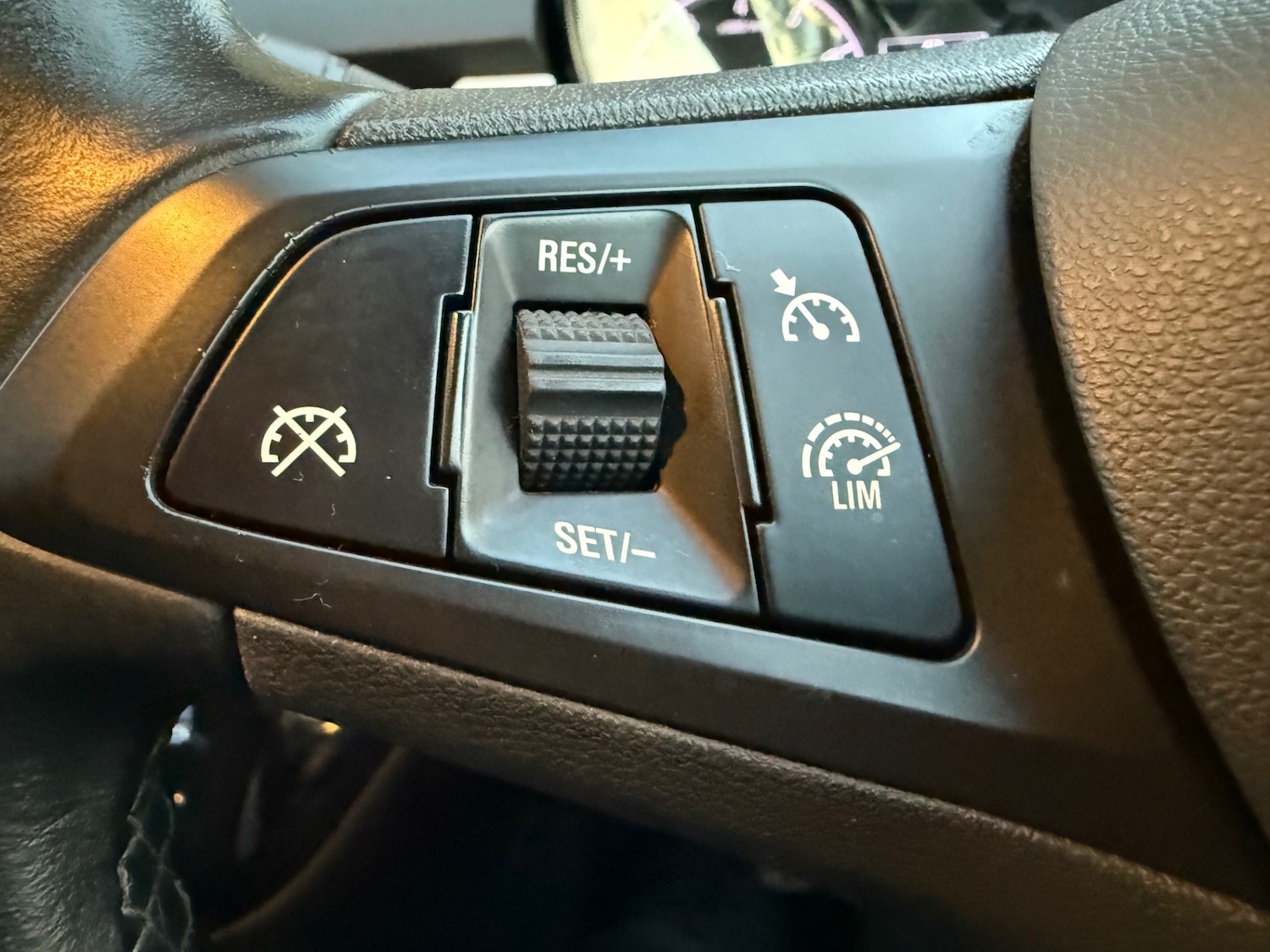 Used Vauxhall Corsa 2016 for sale - 76466589: Photo 24