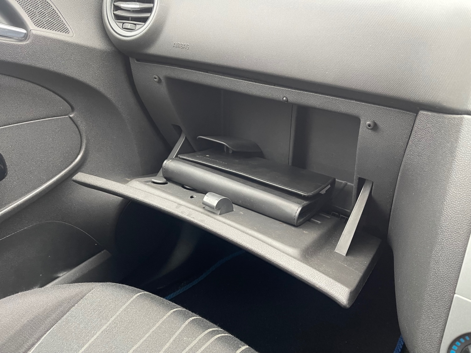 Used Vauxhall Corsa 2009 for sale - 77285523: Photo 14