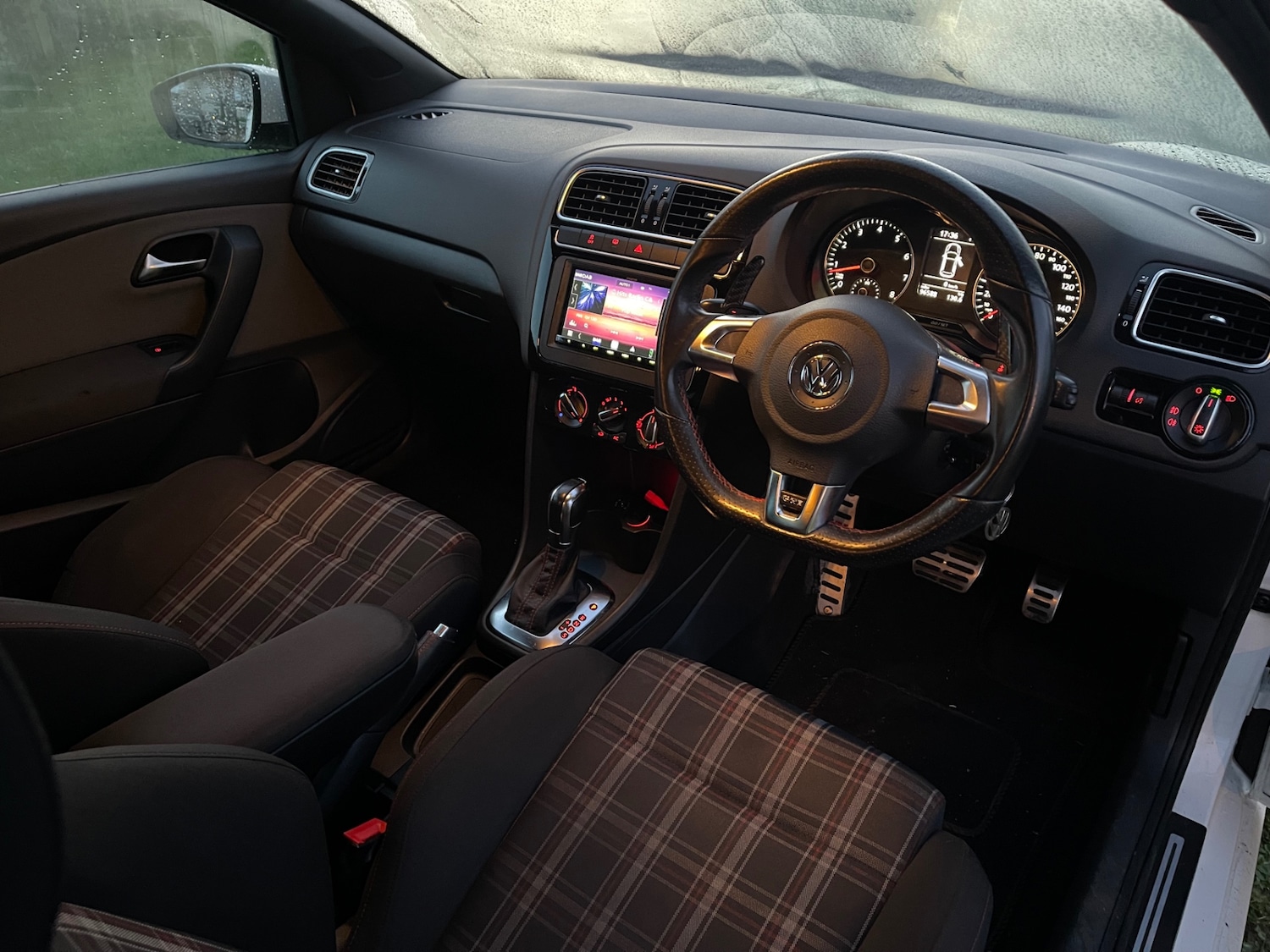 Used Volkswagen Polo 2012 for sale - 77567298: Photo 7