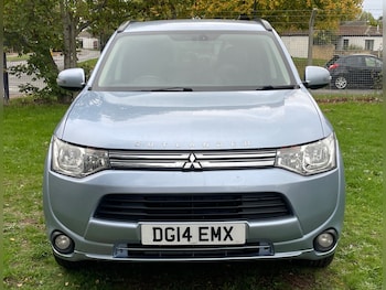 Used Mitsubishi Outlander 2014 for sale - 76230704: Photo 2