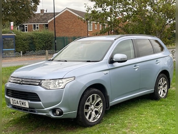 Used Mitsubishi Outlander 2014 for sale - 76230704: Photo 3