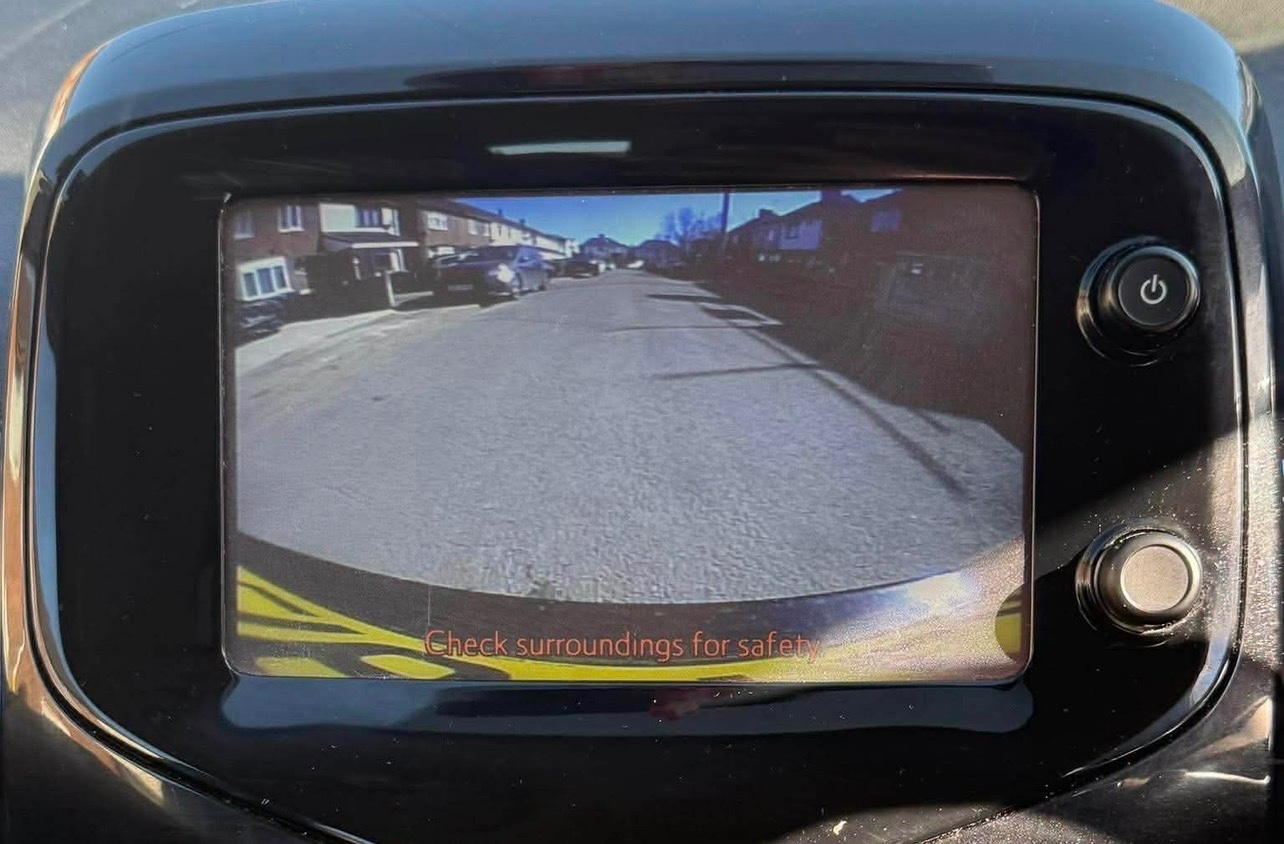 Used Toyota AYGO 2016 for sale - 77992051: Photo 11