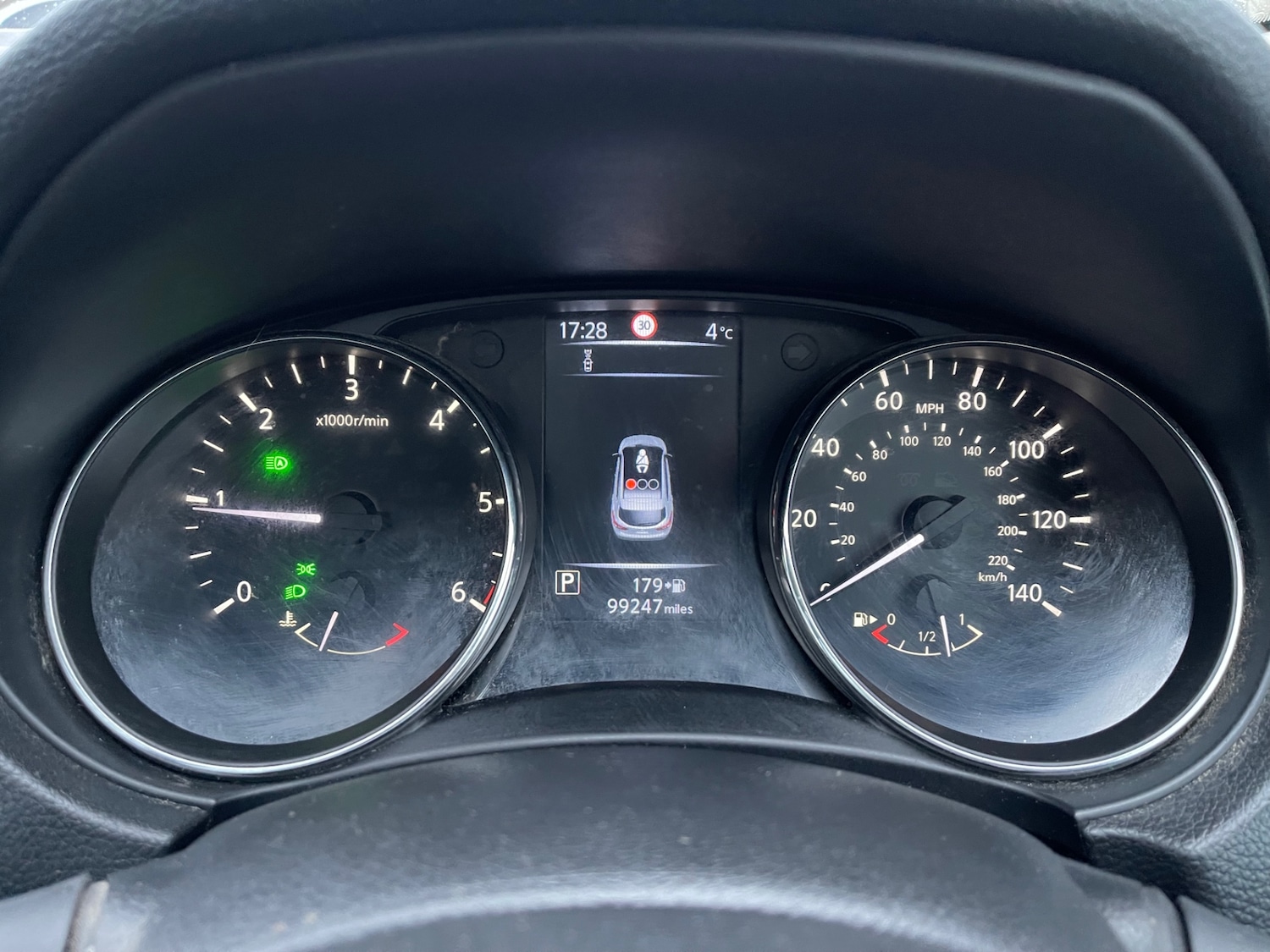 Used Nissan Qashqai 2016 for sale - 77546108: Photo 10