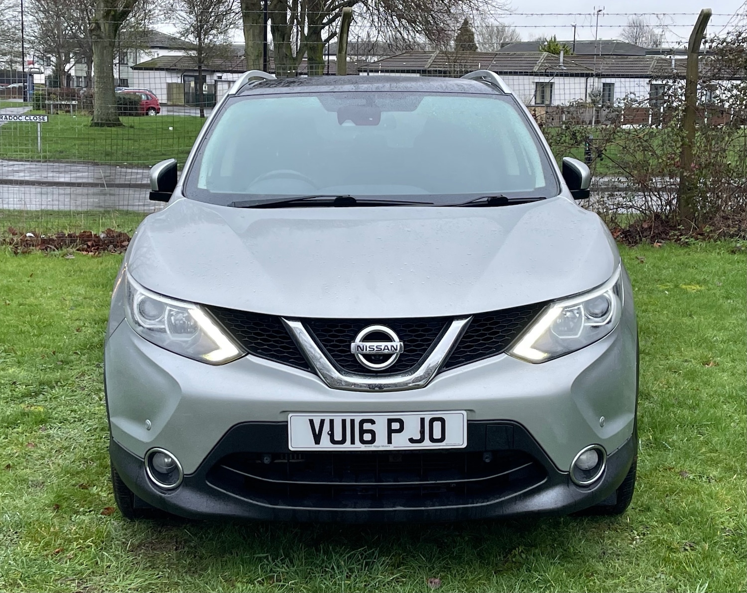 Used Nissan Qashqai 2016 for sale - 77546108: Photo 2