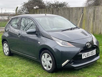 Used Toyota AYGO 2015 for sale - 77848505: Photo