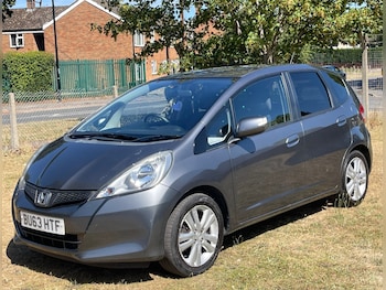 Used Honda Jazz 2014 for sale - 75231565: Photo