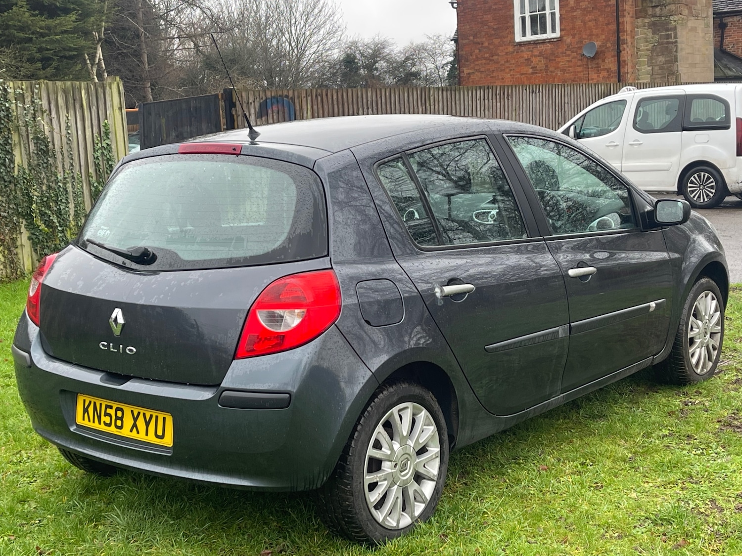 Used Renault Clio 2008 for sale - 77282976: Photo 6