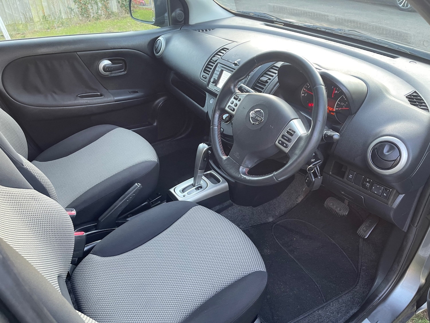 Used Nissan Note 2011 for sale - 76101167: Photo 8