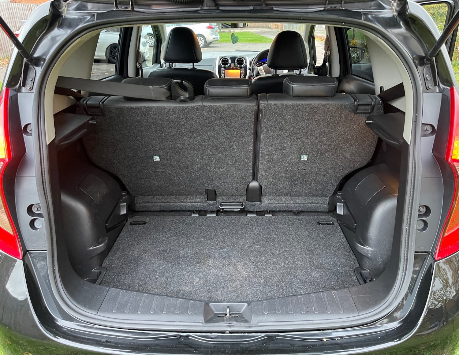 Used Nissan Note 2015 for sale - 76497621: Photo 15