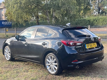 Used Mazda Mazda3 2016 for sale - 75802674: Photo