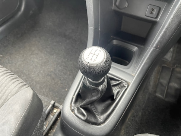 Used Suzuki Swift 2013 for sale - 75058513: Photo 11