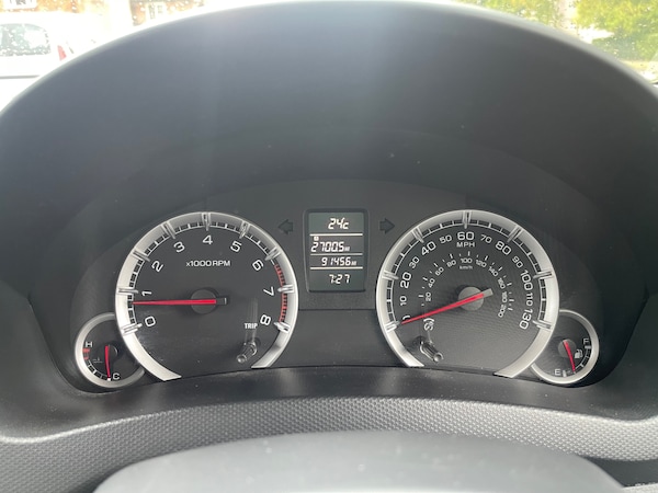 Used Suzuki Swift 2013 for sale - 75058513: Photo 8