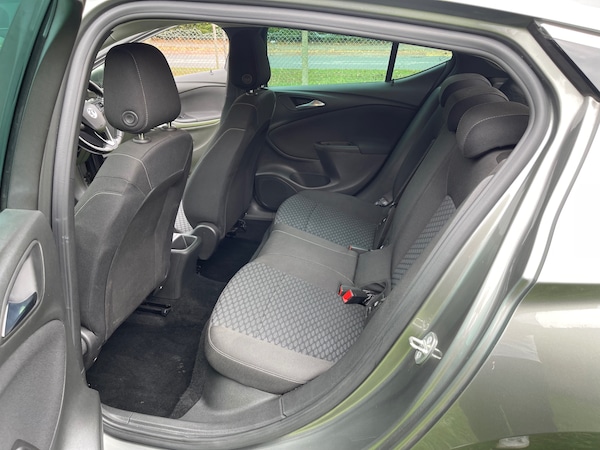 Used Vauxhall Astra 2018 for sale - 76288660: Photo 18