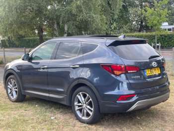 Used Hyundai Santa Fe 2016 for sale - 75278110: Photo