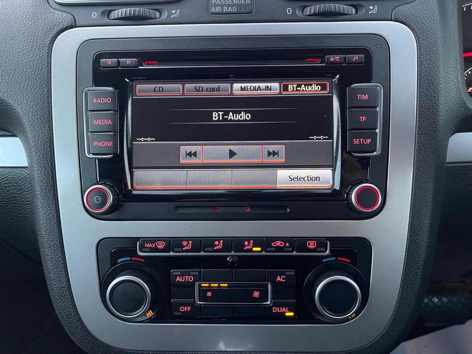 Used Volkswagen Scirocco 2011 for sale - 76758908: Photo 11