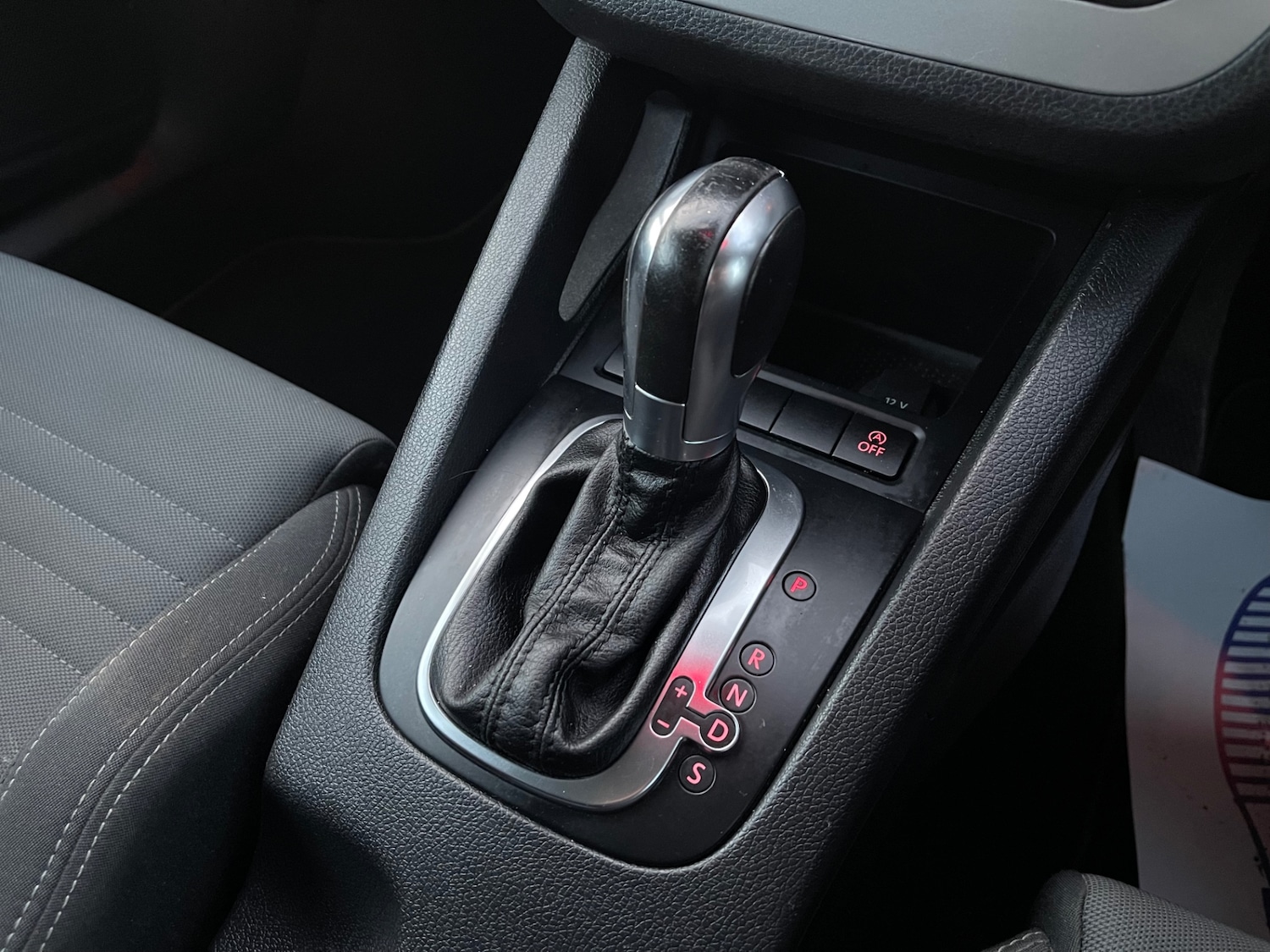 Used Volkswagen Scirocco 2011 for sale - 76758908: Photo 12