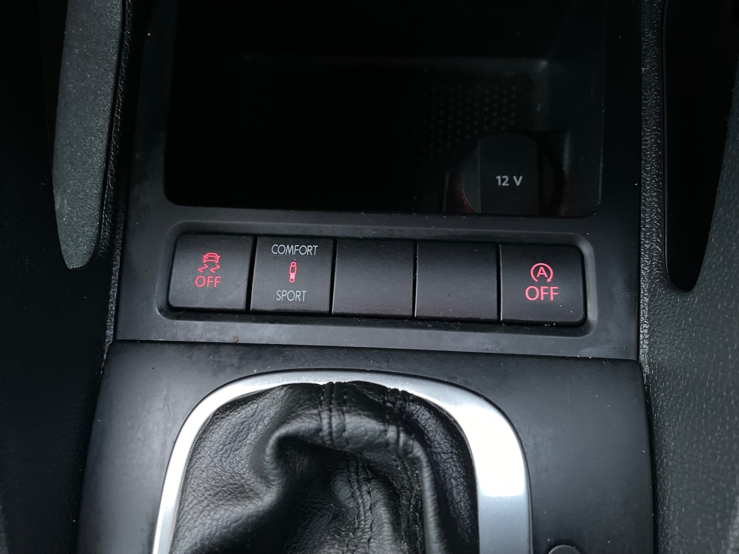 Used Volkswagen Scirocco 2011 for sale - 76758908: Photo 14