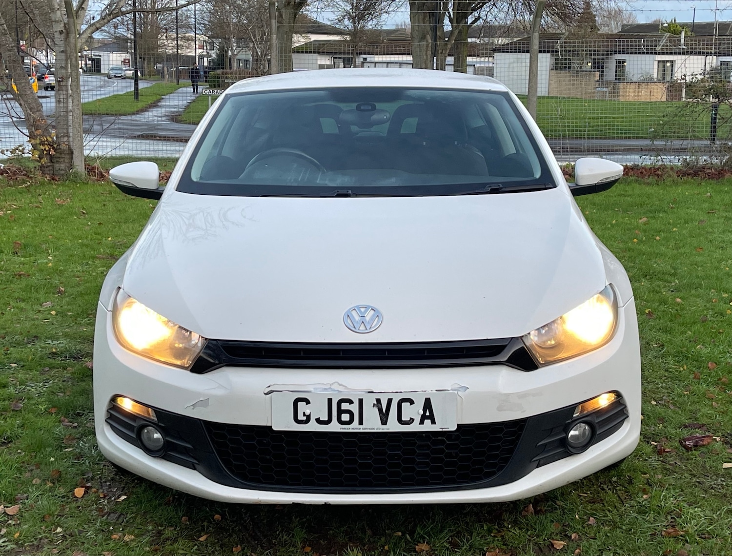 Used Volkswagen Scirocco 2011 for sale - 76758908: Photo 2