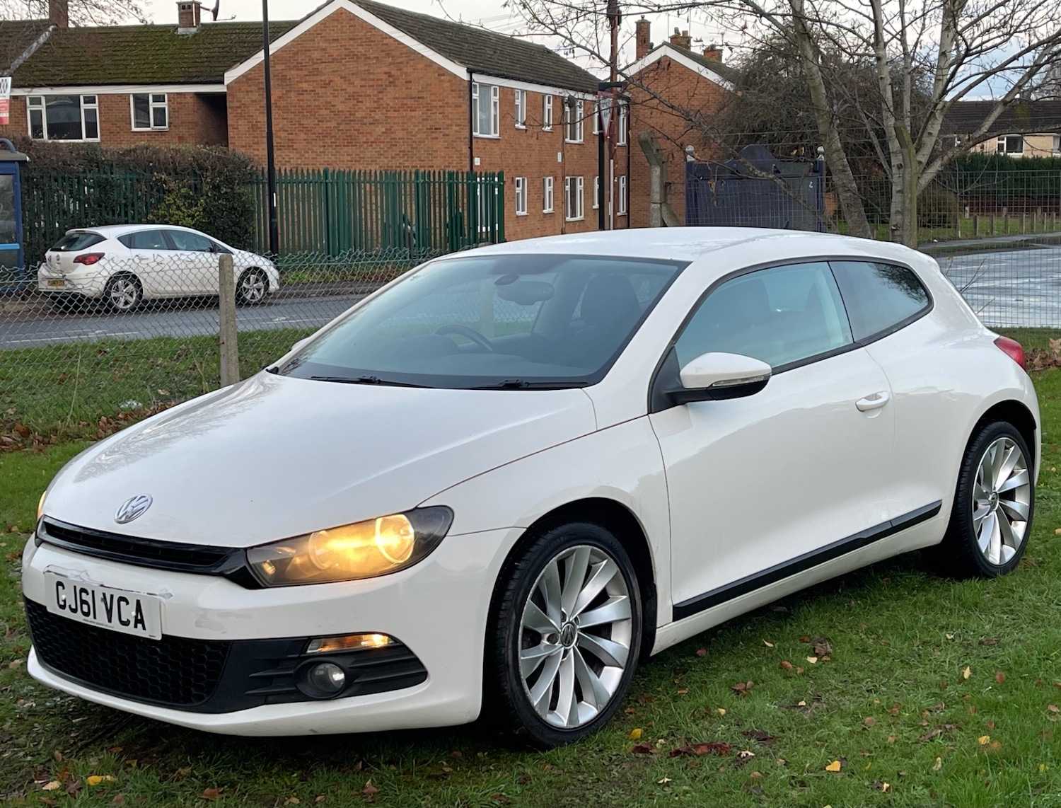 Used Volkswagen Scirocco 2011 for sale - 76758908: Photo 3