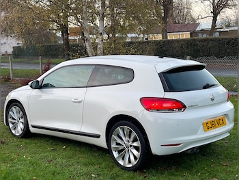 Used Volkswagen Scirocco 2011 for sale - 76758908: Photo