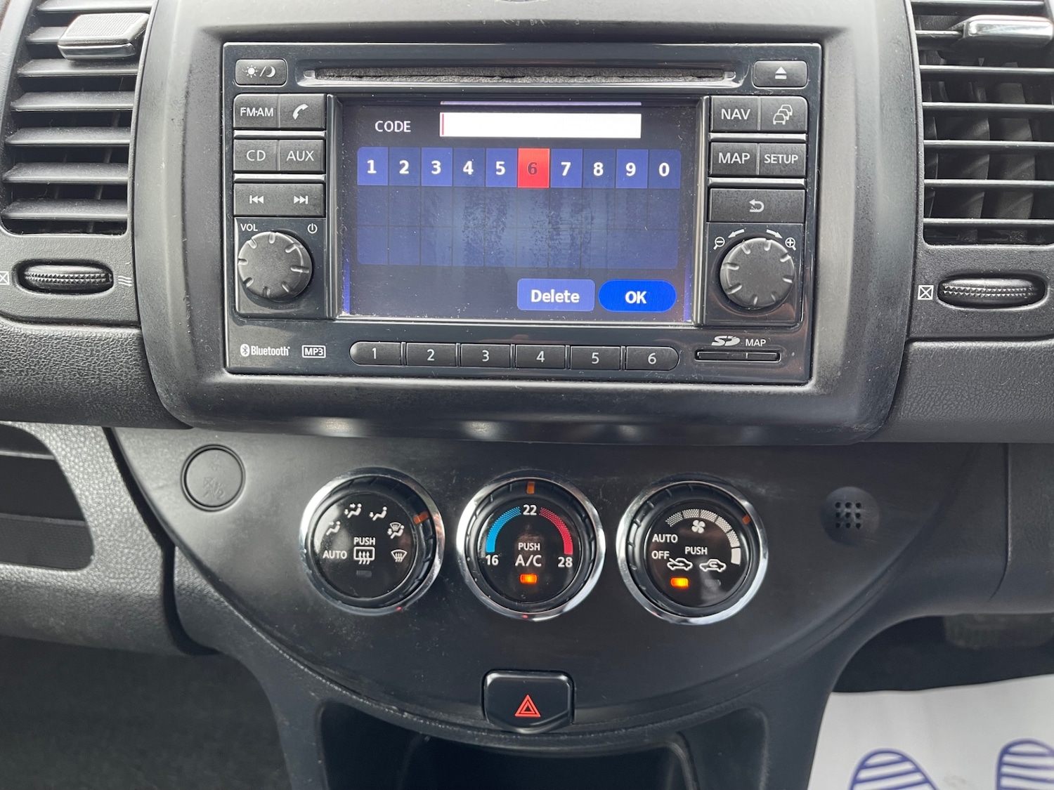 Used Nissan Note 2012 for sale - 76845899: Photo 10