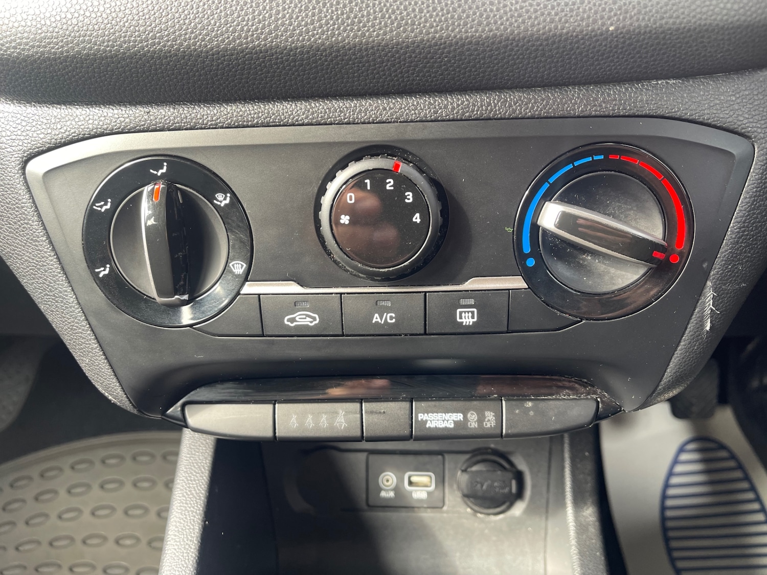 Used Hyundai i20 2018 for sale - 77984546: Photo 12