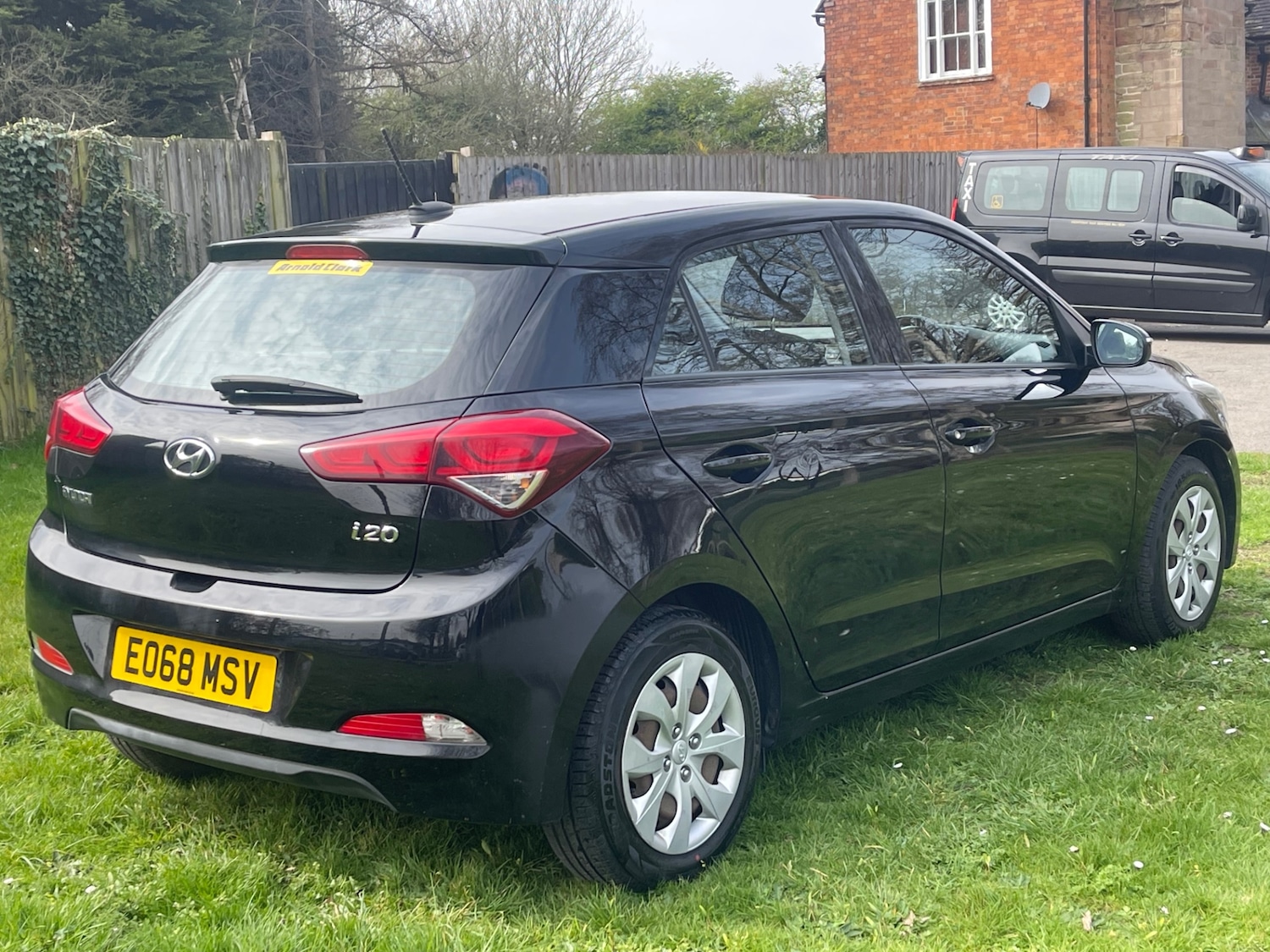 Used Hyundai i20 2018 for sale - 77984546: Photo 6