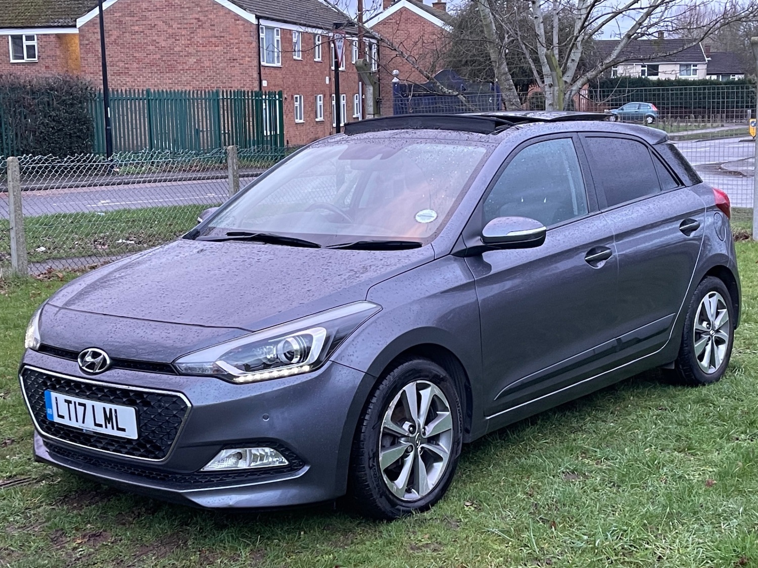 Used Hyundai i20 2017 for sale - 77393923: Photo 3