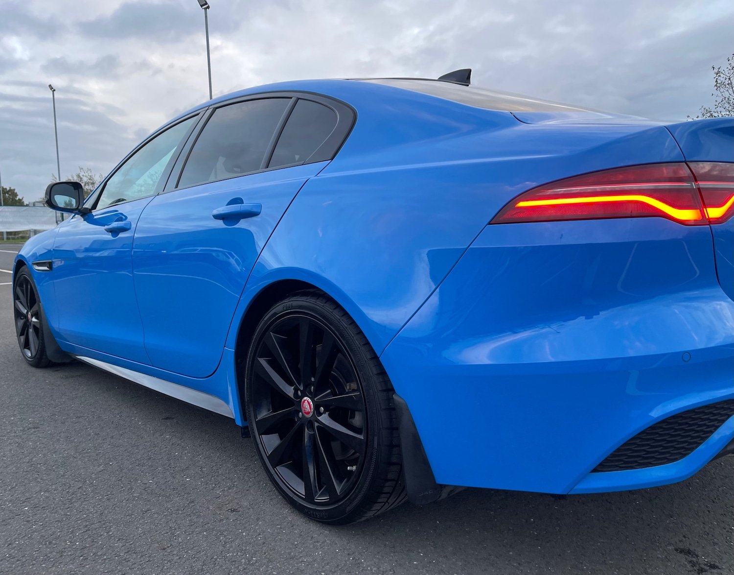 Used Jaguar XE 2020 for sale - 76357223: Photo 10