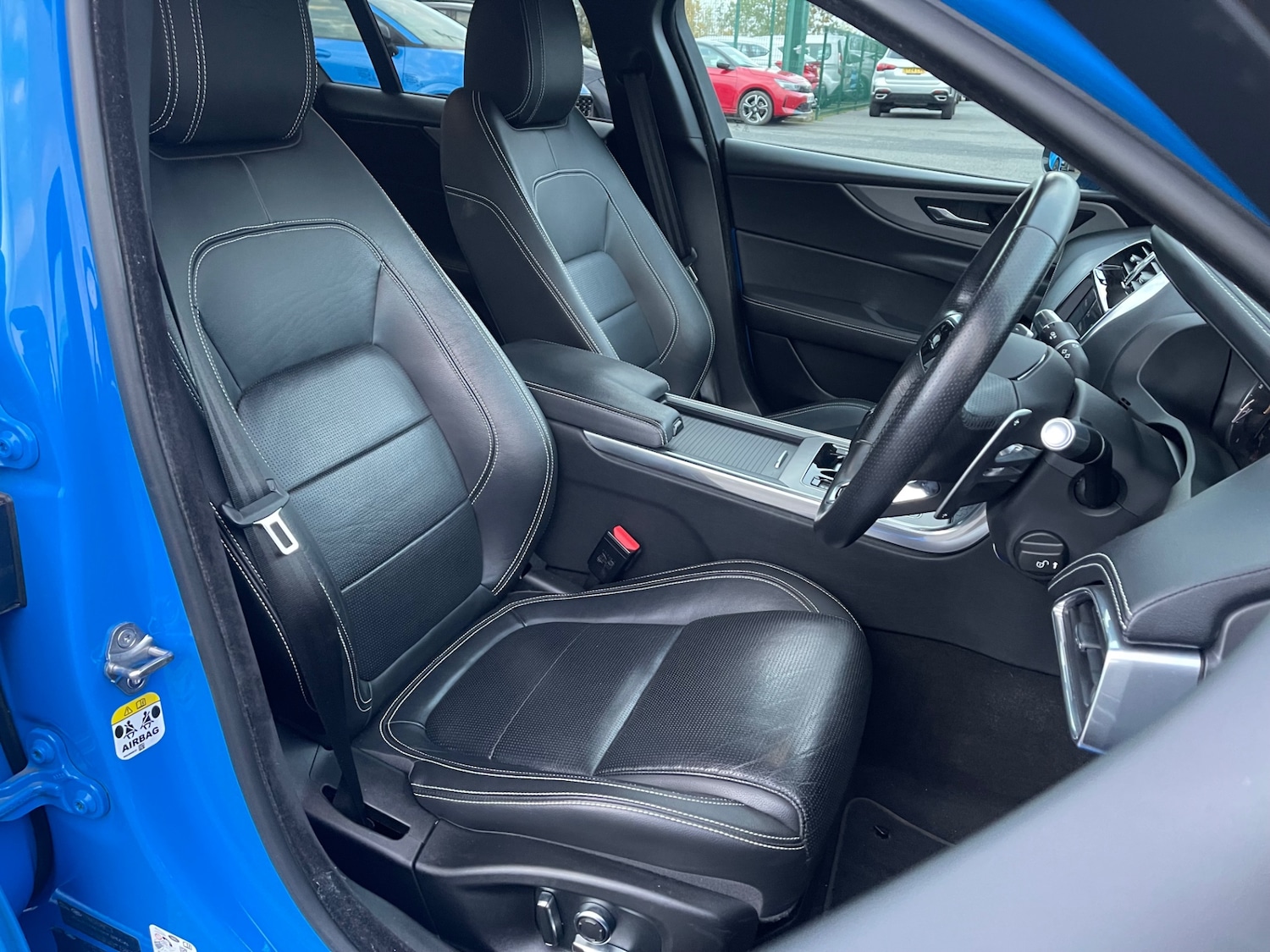Used Jaguar XE 2020 for sale - 76357223: Photo 14