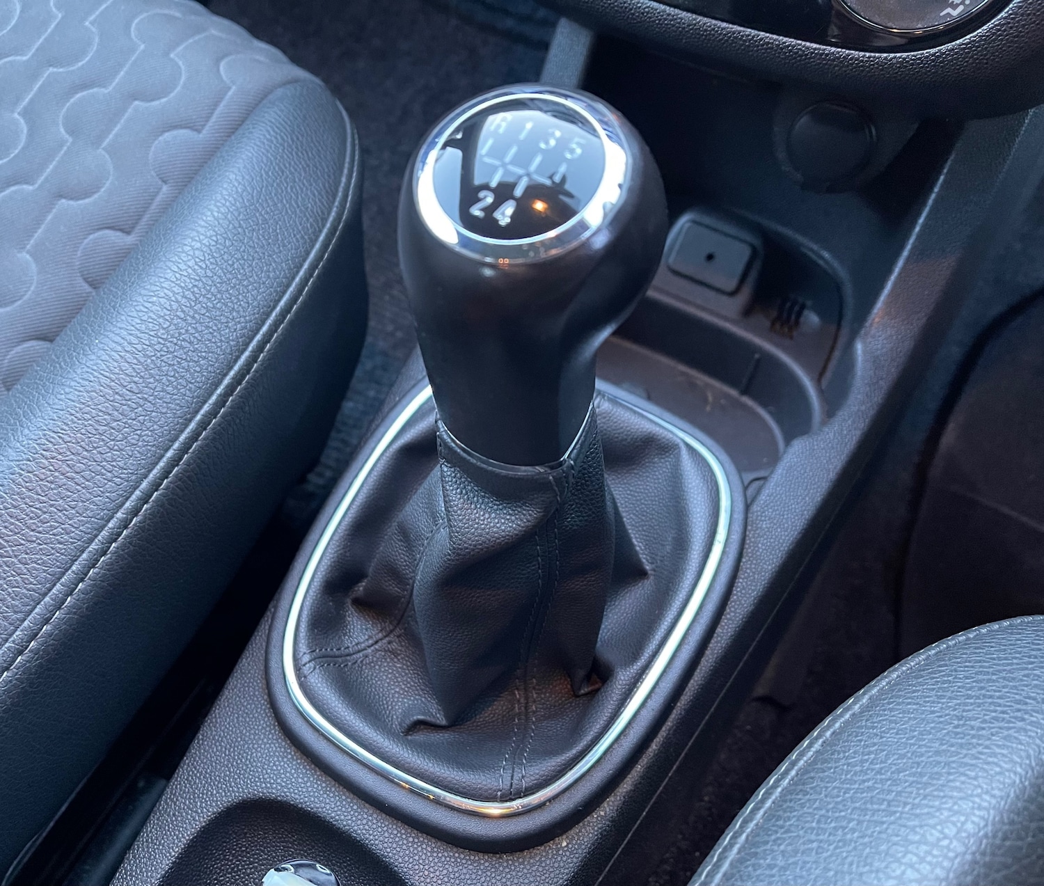 Used Vauxhall Corsa 2013 for sale - 78213783: Photo 12