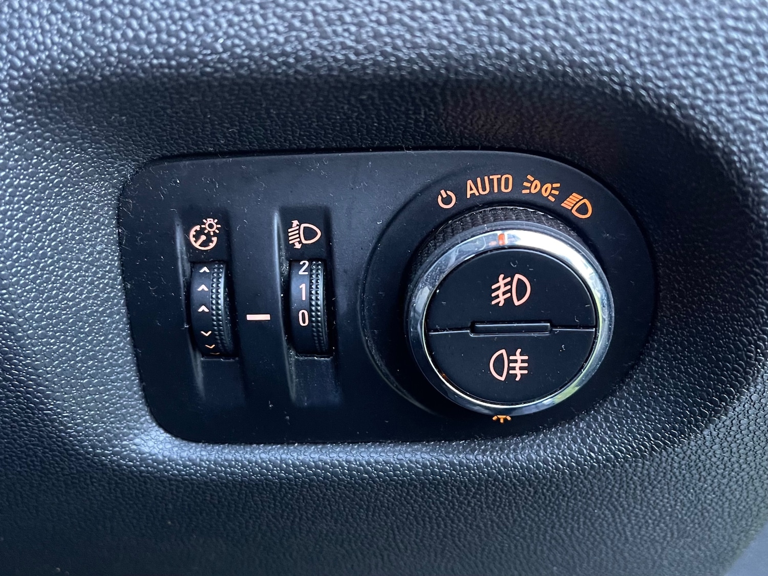 Used Vauxhall Corsa 2013 for sale - 78213783: Photo 13