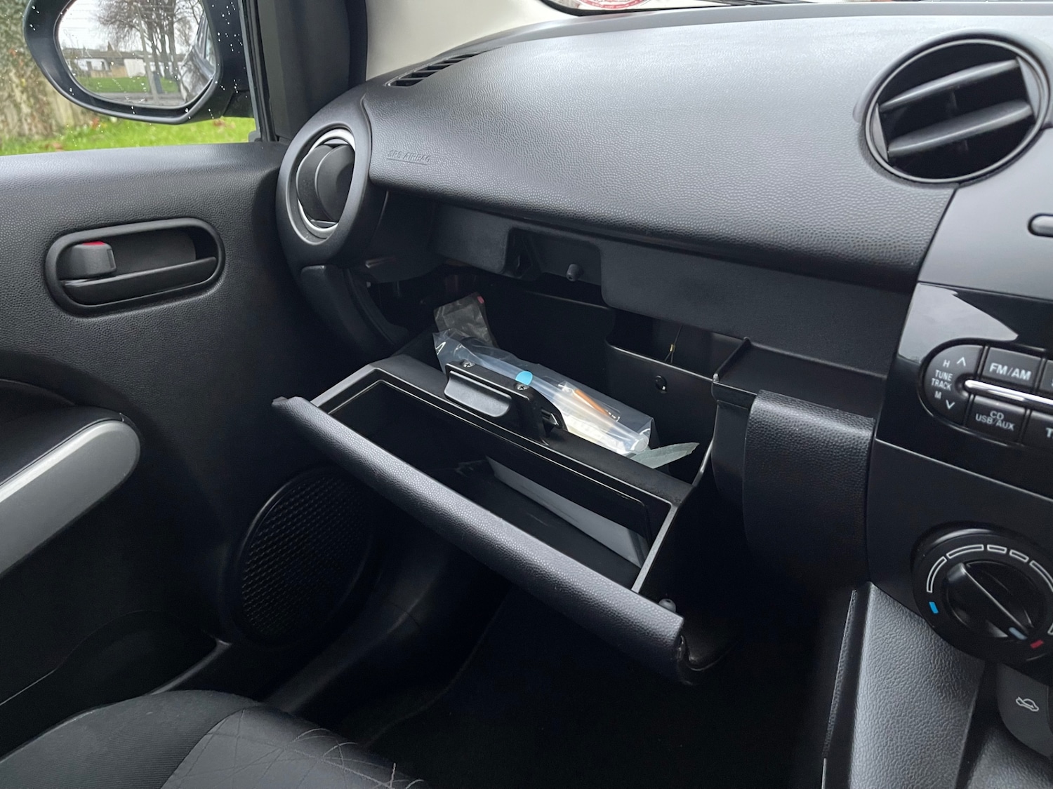 Used Mazda Mazda2 2012 for sale - 76835956: Photo 11