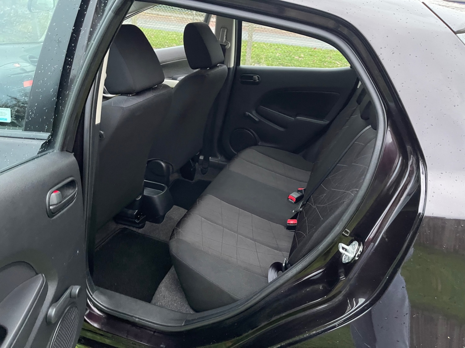 Used Mazda Mazda2 2012 for sale - 76835956: Photo 13