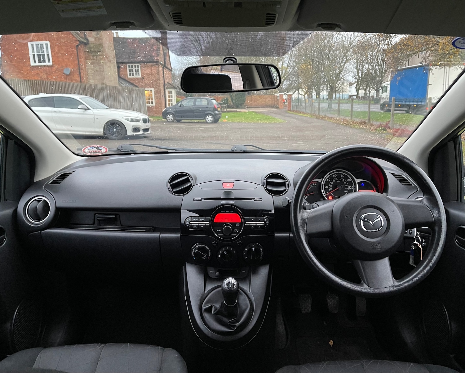 Used Mazda Mazda2 2012 for sale - 76835956: Photo 7