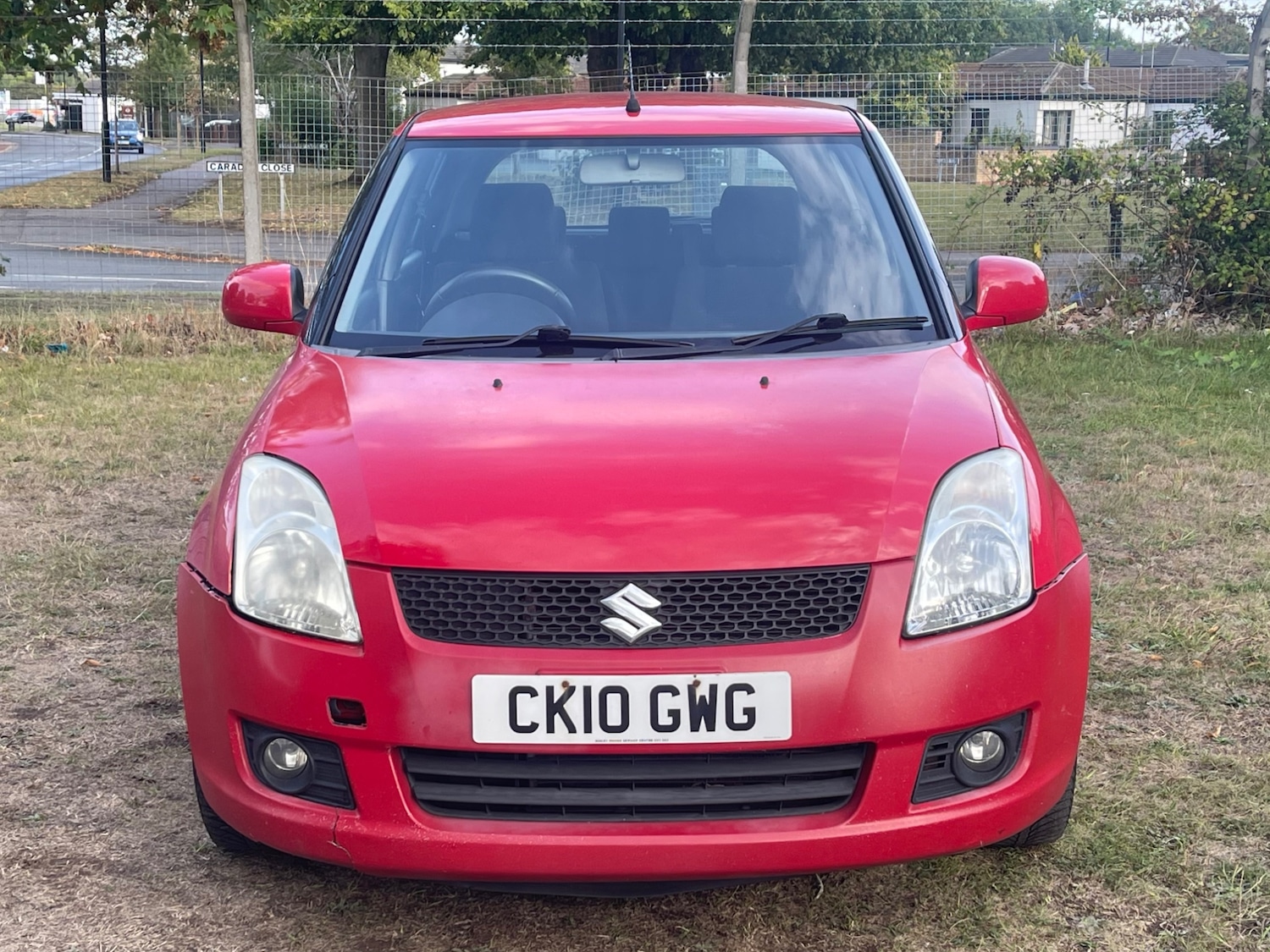 Used Suzuki Swift 2010 for sale - 76128660: Photo 2