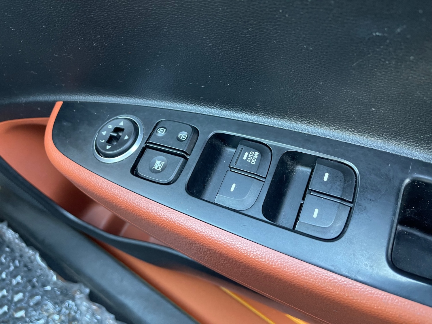 Used Hyundai i10 2014 for sale - 77008336: Photo 12