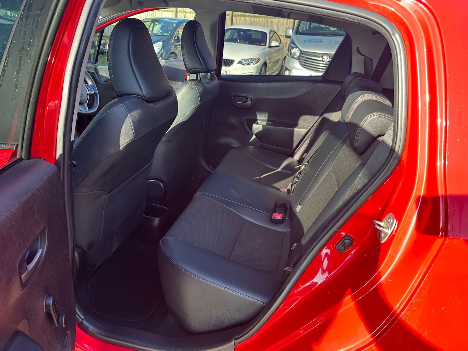 Used Toyota Yaris 2013 for sale - 77758693: Photo 14