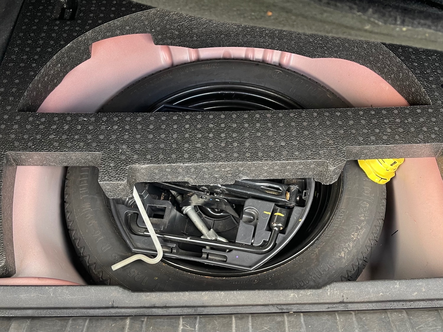 Used Peugeot 2008 2015 for sale - 76961190: Photo 18