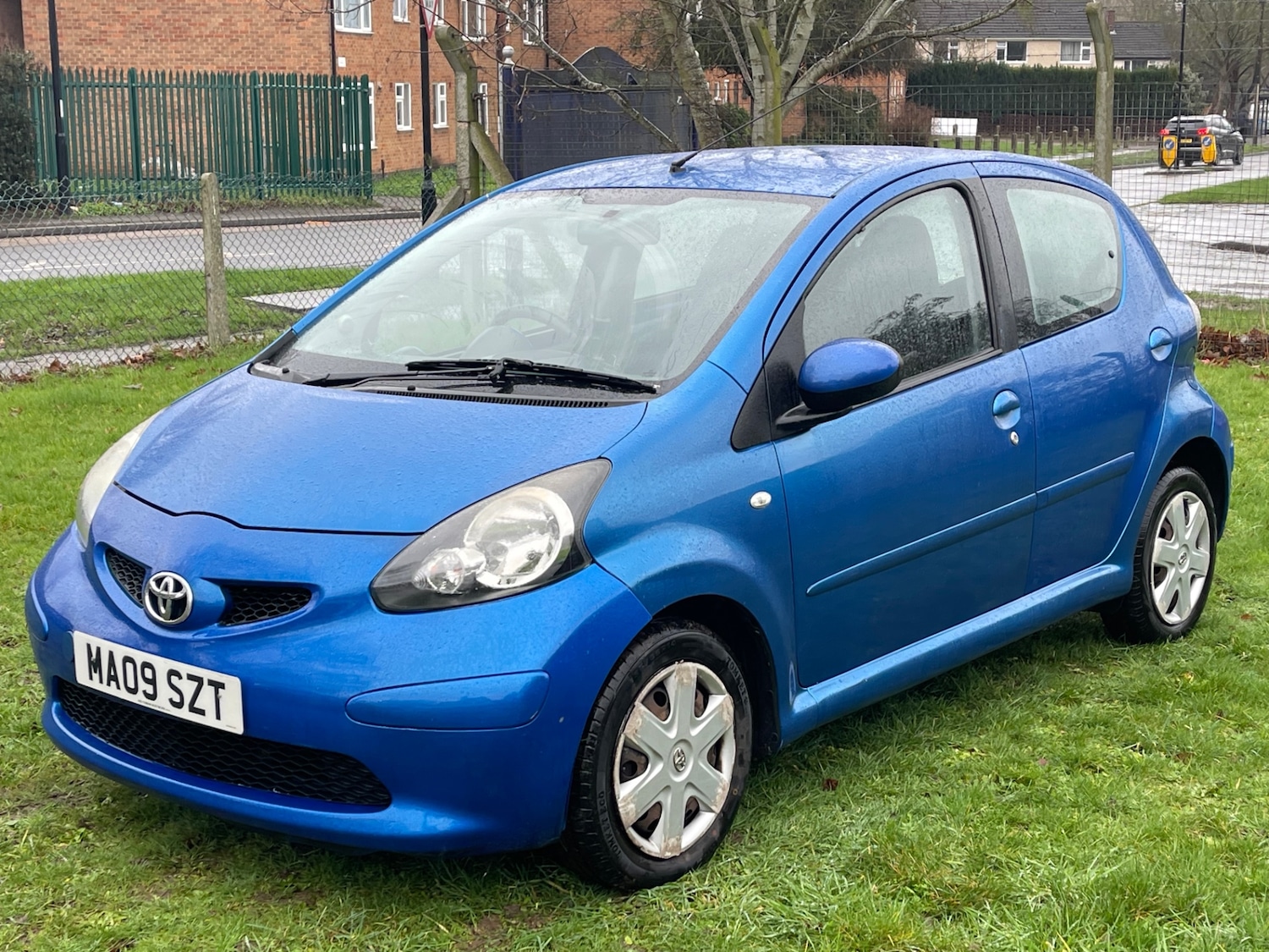 Used Toyota AYGO 2009 for sale - 77547750: Photo 3