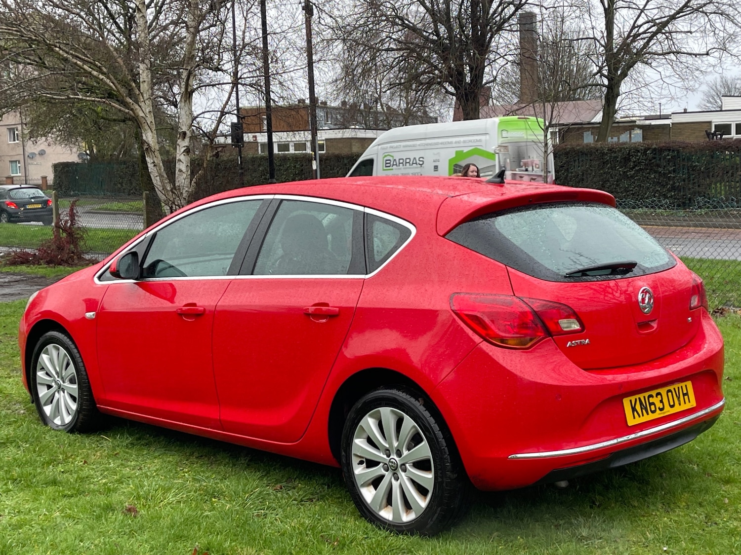 Used Vauxhall Astra 2013 for sale - 77547735: Photo 4
