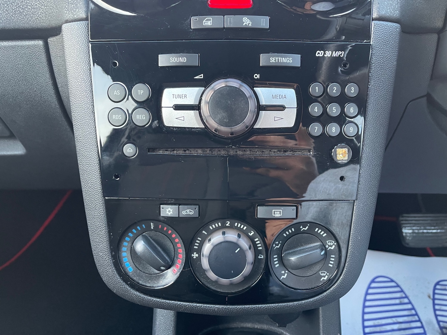 Used Vauxhall Corsa 2013 for sale - 76785439: Photo 12