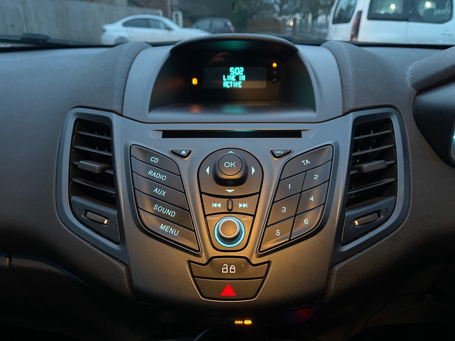 Used Ford Fiesta 2014 for sale - 77393959: Photo 10