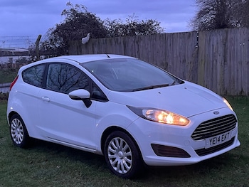Used Ford Fiesta 2014 for sale - 77393959: Photo