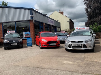 2016 (16) - 1.4 CRDi SR7 5dr