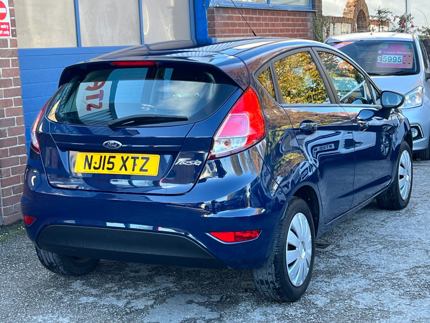 Used Ford Fiesta 2015 for sale - 76329841: Photo 3