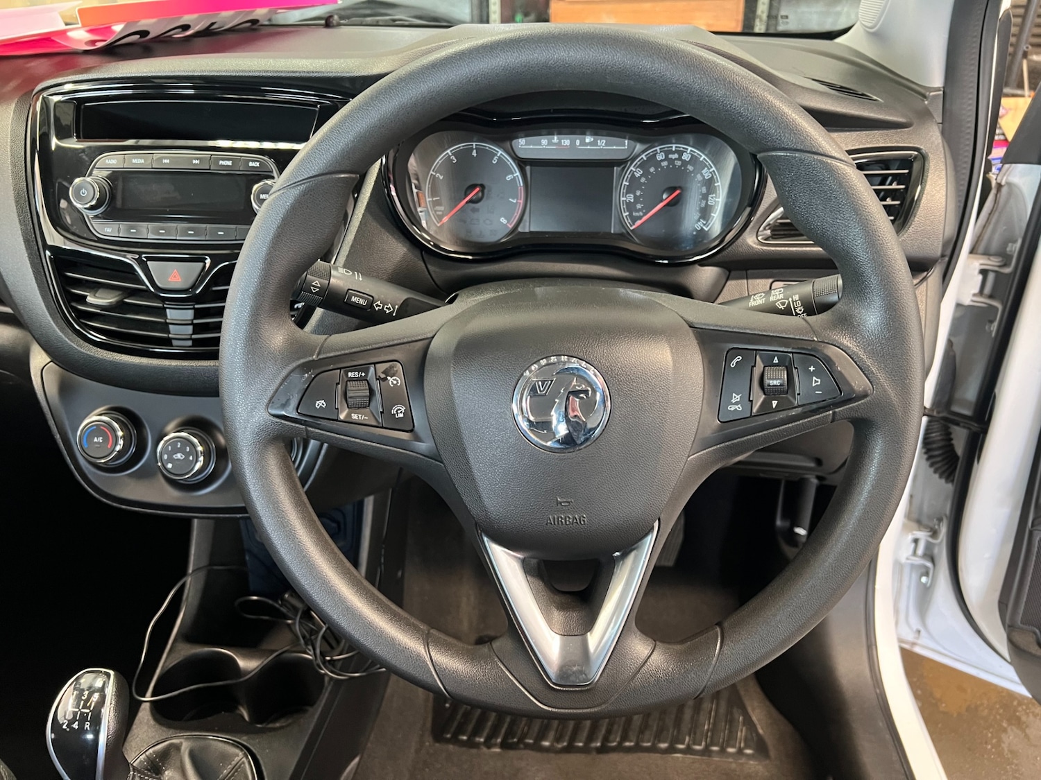 Used Vauxhall Viva 2016 for sale - 77638811: Photo 9